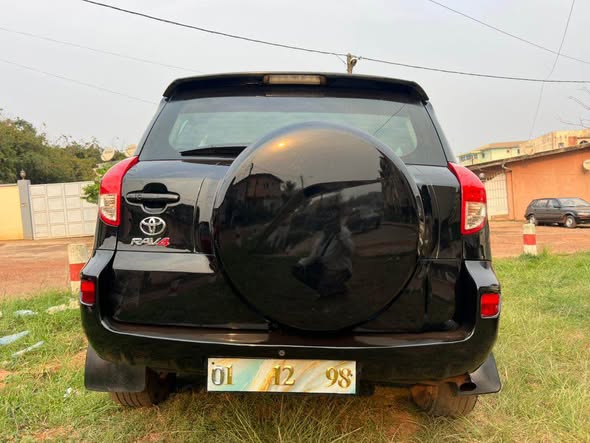 SUV Toyota RAV4 à vendre