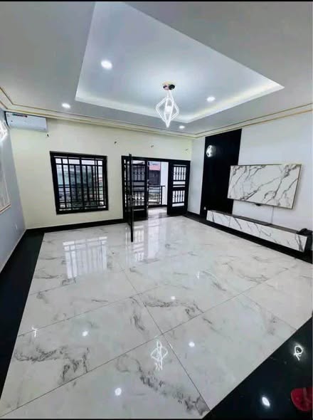 Appartement moderne à louer à Odza
