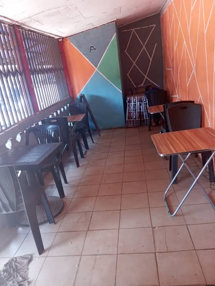 Fond de restaurant bar à vendre à Bafoussam