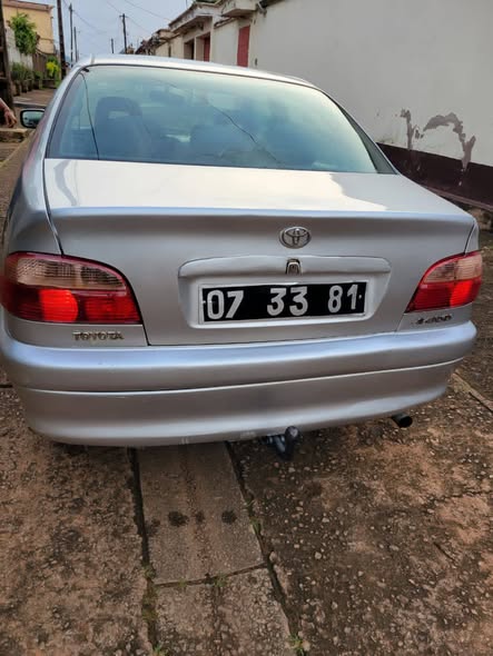 Toyota Avensis à vendre