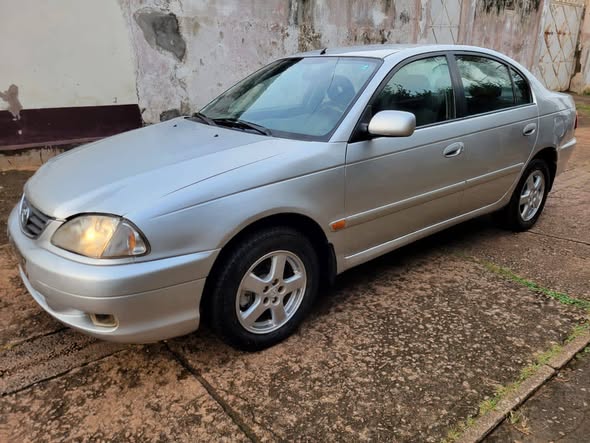 Toyota Avensis à vendre