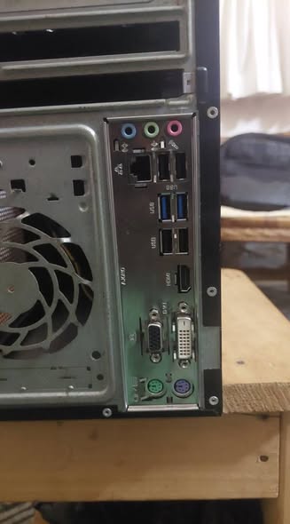 Unité centrale Sémi-Gaming Core i3