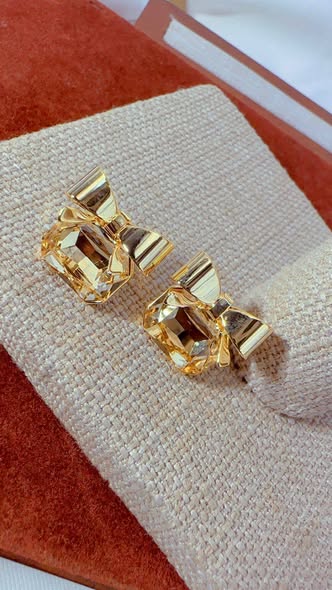 Boucles d'oreilles de qualité
