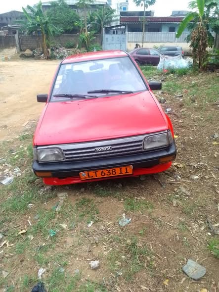 Toyota Starlette bien propre