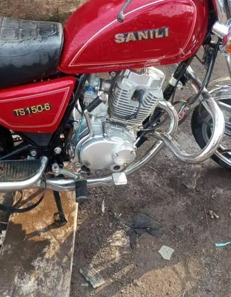 Moto Sanili point 6 à vendre