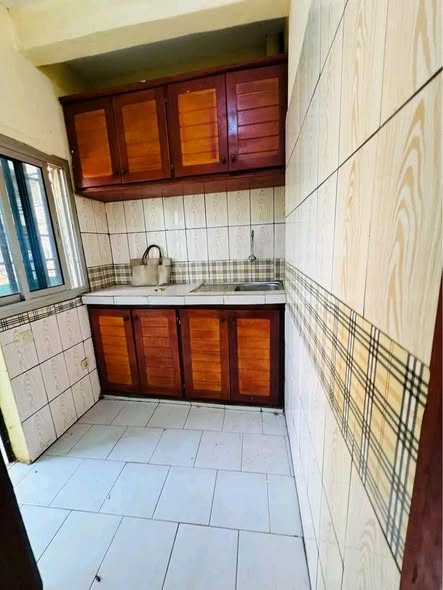 Studio moderne à louer à Damas