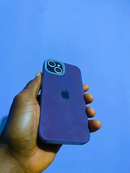 Disponible IOS 26.2.1 128Gb