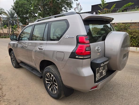 Cami Toyota Prado TXL 2020 à vendre