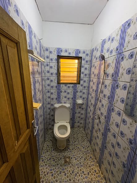 Studio moderne à louer au petit marché odza