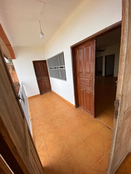 Appartement moderne à louer à Mendong