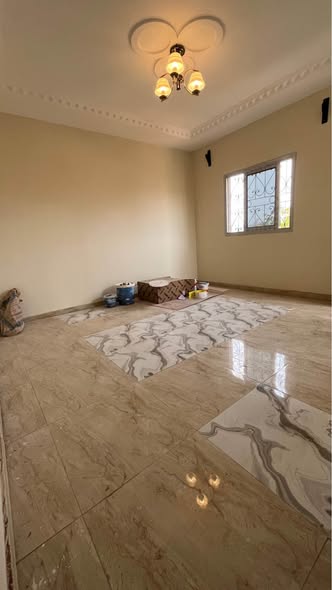 Studio moderne à louer à Etoudi
