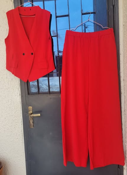 Ensemble dame classe Taille 42
