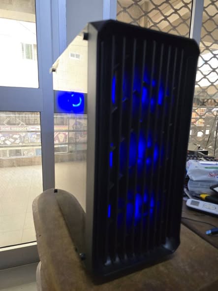 Desktop AMD RYZEN 7 5800x à vendre