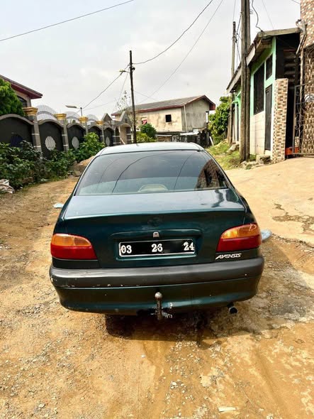 Toyota Avensis Berline 2002 à vendre