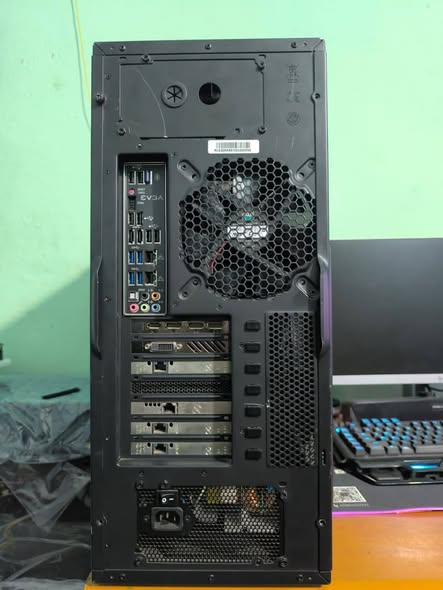 Unité centrale Gaming Core i7 4ème & GTX 970 4Go