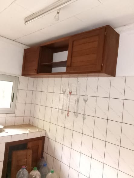 Appartement propre à louer à Emana