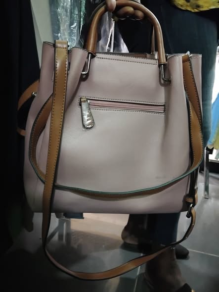 Très beaux sacs à main dame