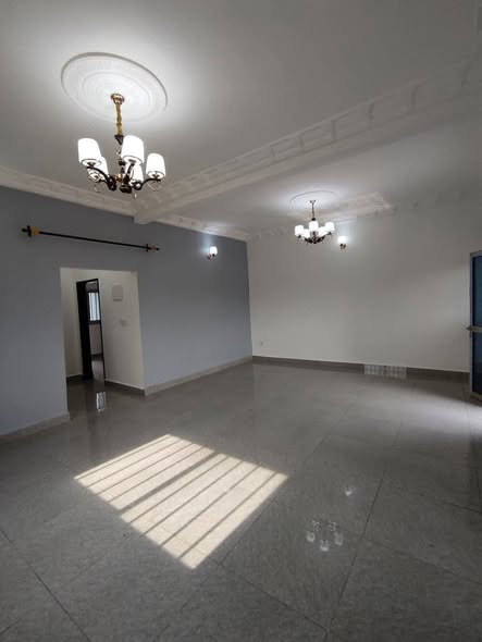 Appartement à louer à Simbock