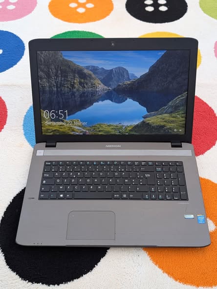 Ordinateur portable core i3 à vendre