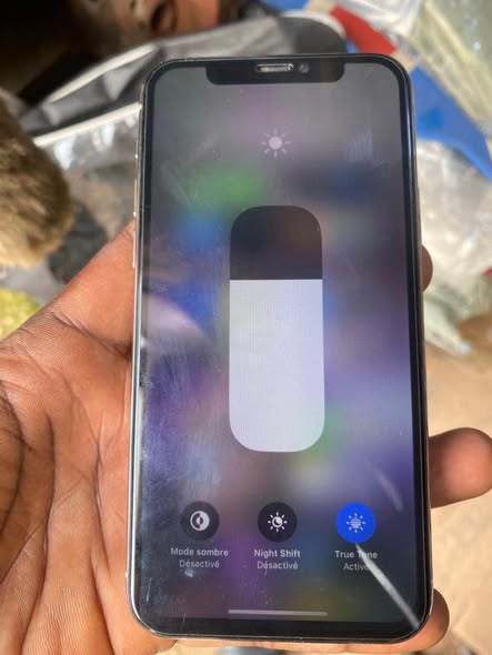 iPhone 11pro à vendre