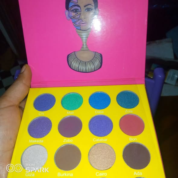 Liquidation de matériel Make-up