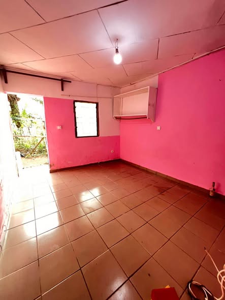 Chambre moderne à louer à Byiem-assi