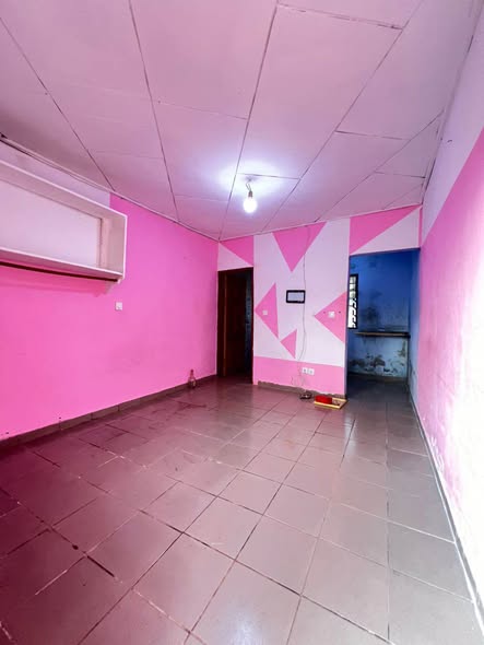 Chambre moderne à louer à Byiem-assi