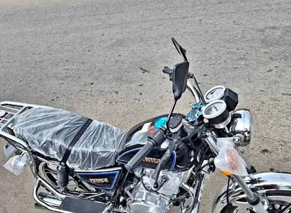 Moto sanili à vendre