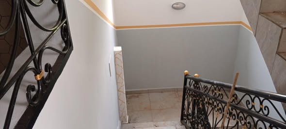 Duplex individuelle à louer à Koweït Odza