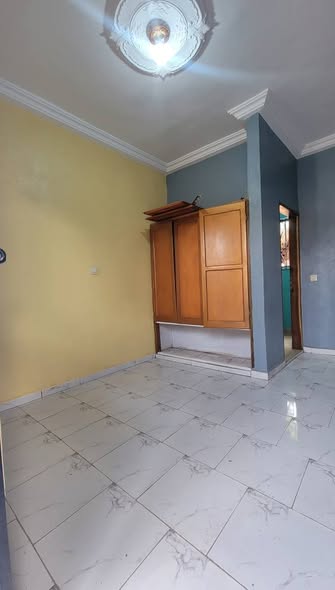Chambre MODERNE à louer à Bafoussam