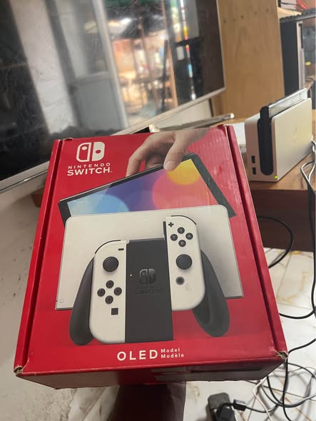 Nintendo Switch OLED neuve