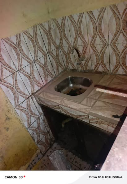 Chambre moderne à louer à Bafoussam