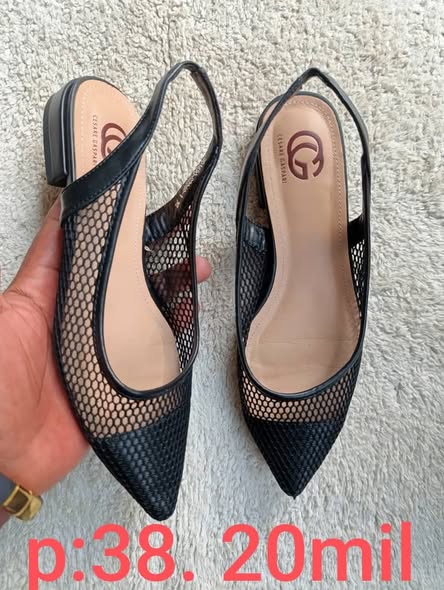Friperie américaine à Douala