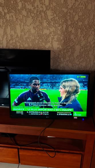 TV LG 32P propre avec facture
