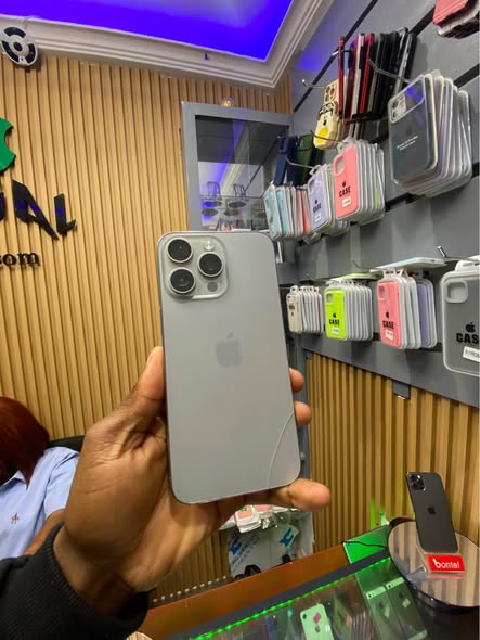 iPhone 15Promax à vendre