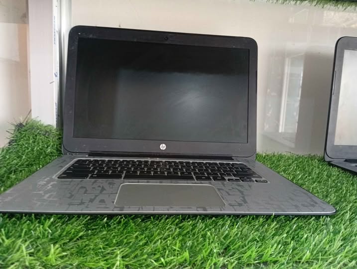 Laptop HP Windows 10 Pro – 13 pouces