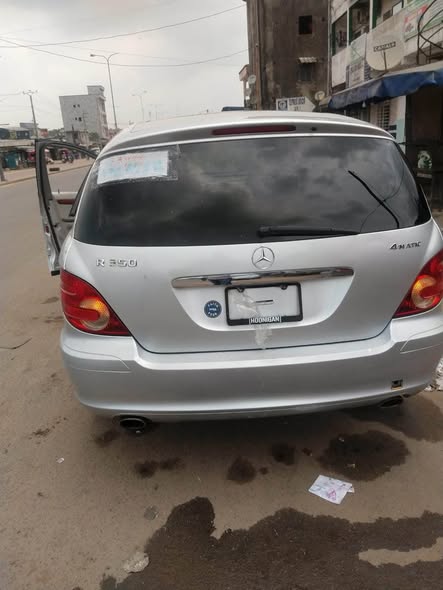 Mercedes Benz R 350 4matic essence