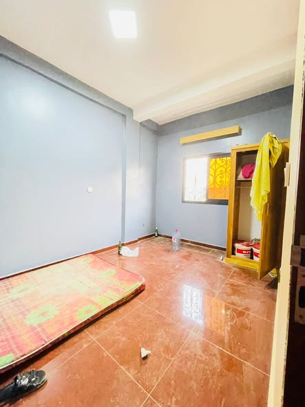 Studio disponible à Yaoundé