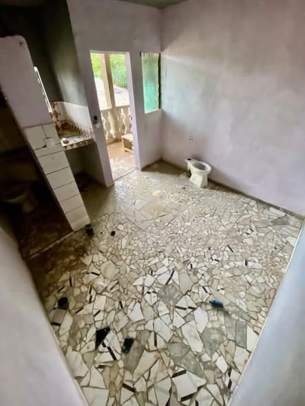 Vaste Chambre moderne à Mendong