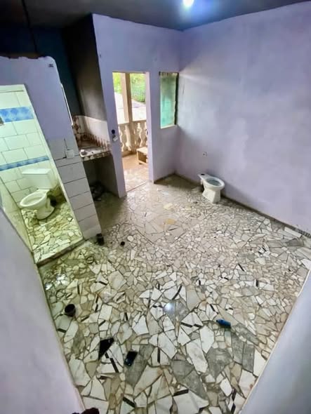 Vaste Chambre moderne à Mendong