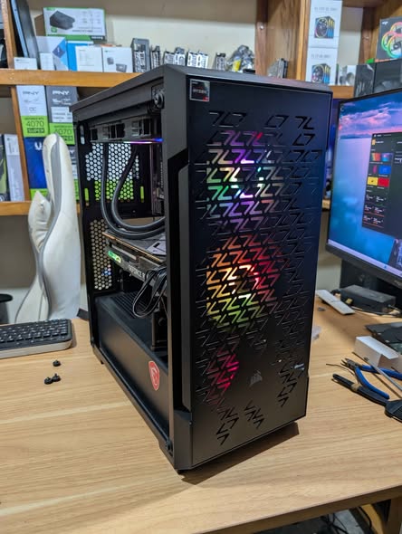 PC Gaming AMD Ryzen 7 avec RTX 2070 Super