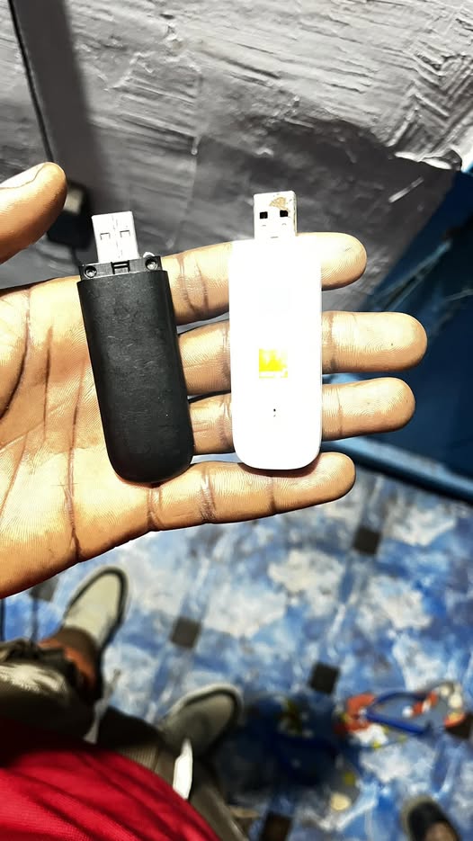 Deux clés internet déjà craqué