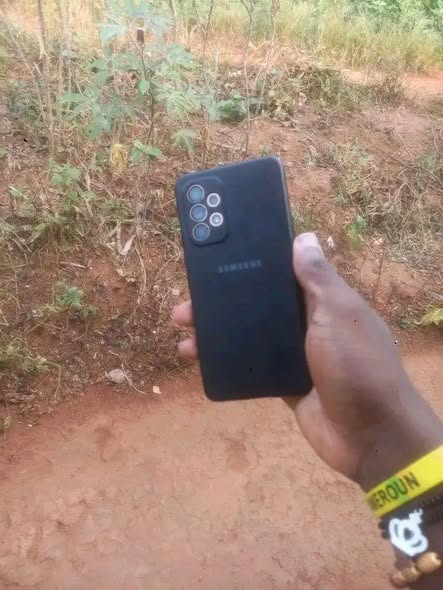 Téléphone en bon état à vendre