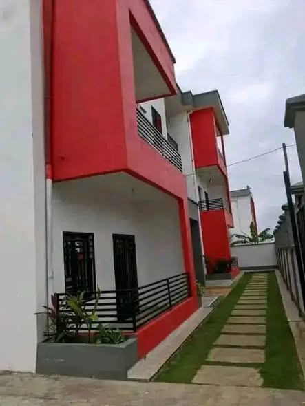 Options de logements meublés à KRIBI