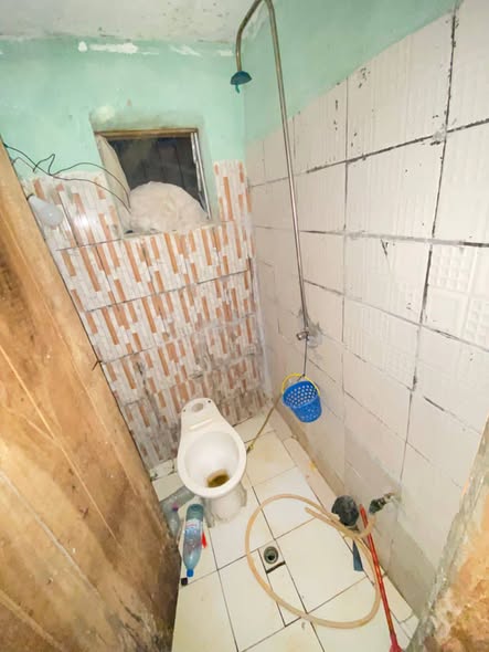 Chambre moderne à louer à Mvogbetsi