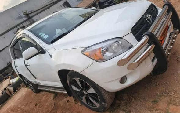 Urgent Rav4 2008 2009 automatique essence