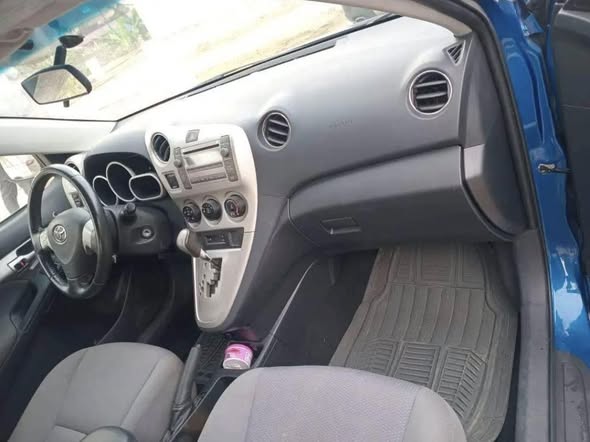 Voiture à vendre avec options complètes