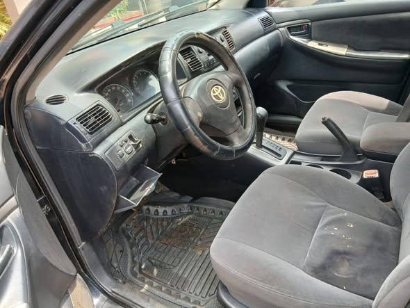 Toyota Allex 2006 essence automatique
