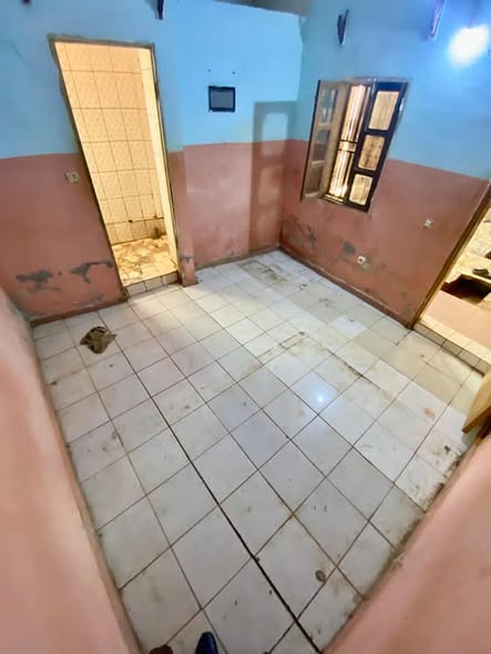 Chambre moderne à louer à Mendong