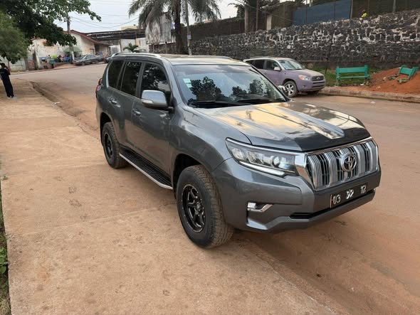 Toyota Prado 2012 tune 2022 Automatique
